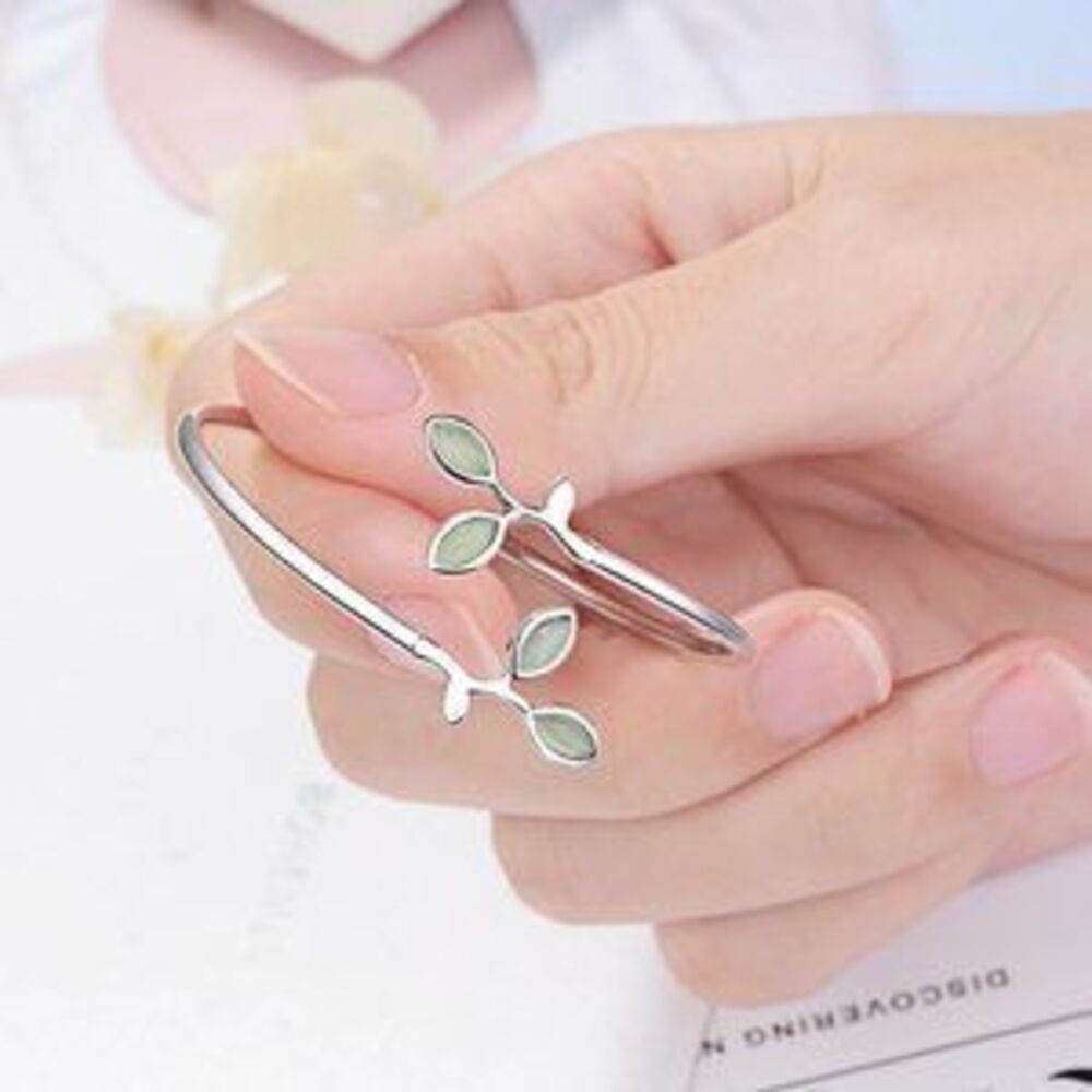 NEW 925 Sterling Silver Leaf Adjustable Cuff